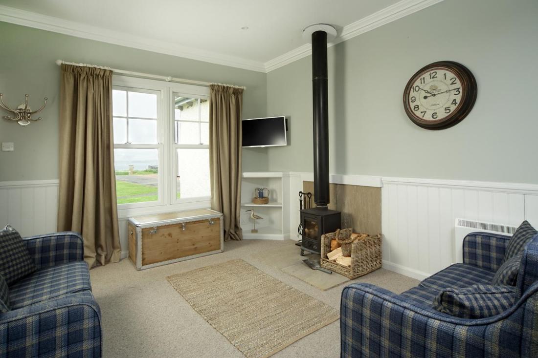 Point Cottages, Bamburgh Eksteriør billede