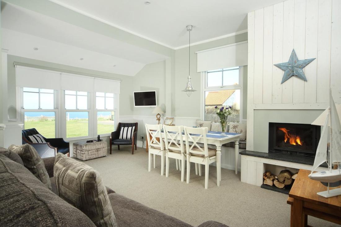 Point Cottages, Bamburgh Eksteriør billede