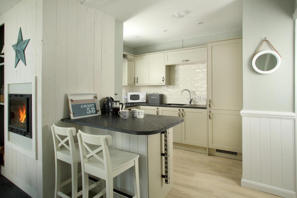 Point Cottages, Bamburgh Eksteriør billede